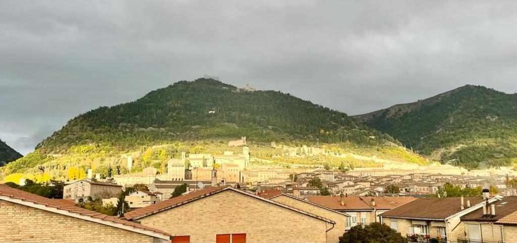 Milordo Gubbio Apartment Екстериор снимка